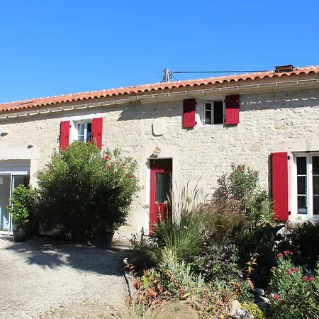 La Douce Charentaise Oda ve Kahvaltı Mérignac